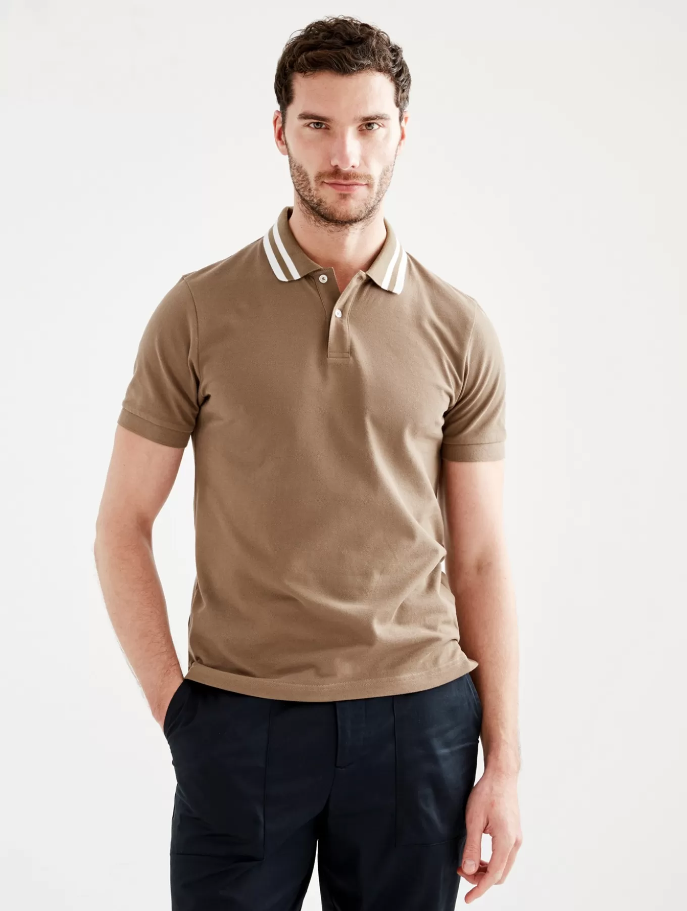 Polos & T-Shirts*Aigle Kurzarmeliges Poloshirt Mit Zwei Streifen Am Kragen Cappuccino